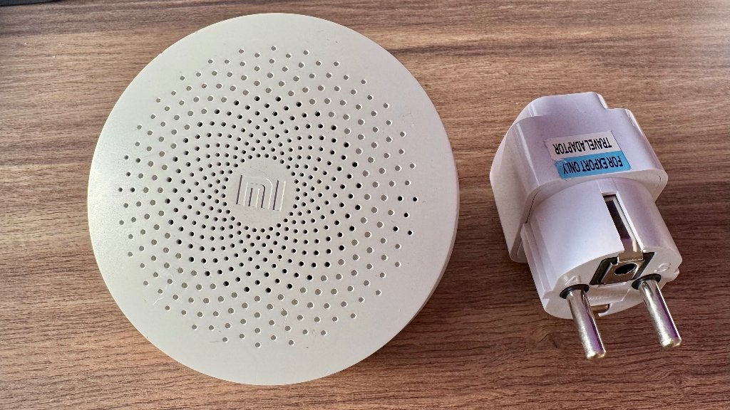 Xiaomi Mi Gateway 2 DGNWG02LM | Zigbee hub | 2 stuks, Hobby en Vrije tijd, Elektronica-componenten, Ophalen, Zo goed als nieuw