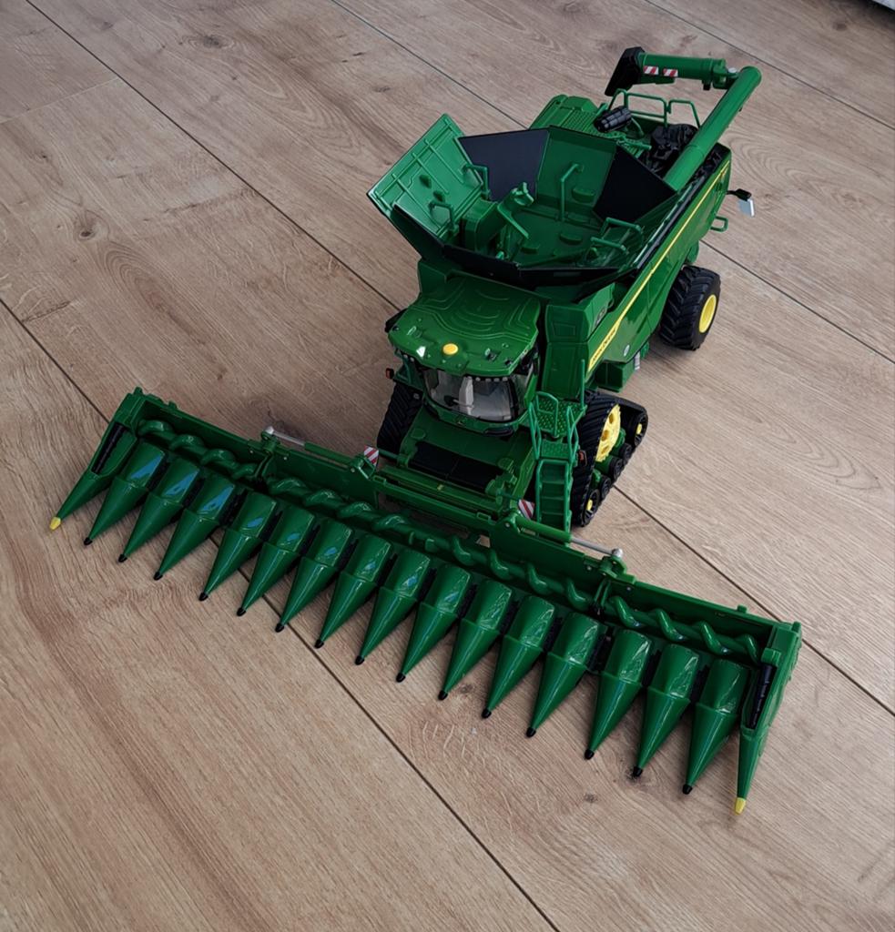Britains John Deere X9 1100 Combine - Met doos, Ophalen of Verzenden, Zo goed als nieuw