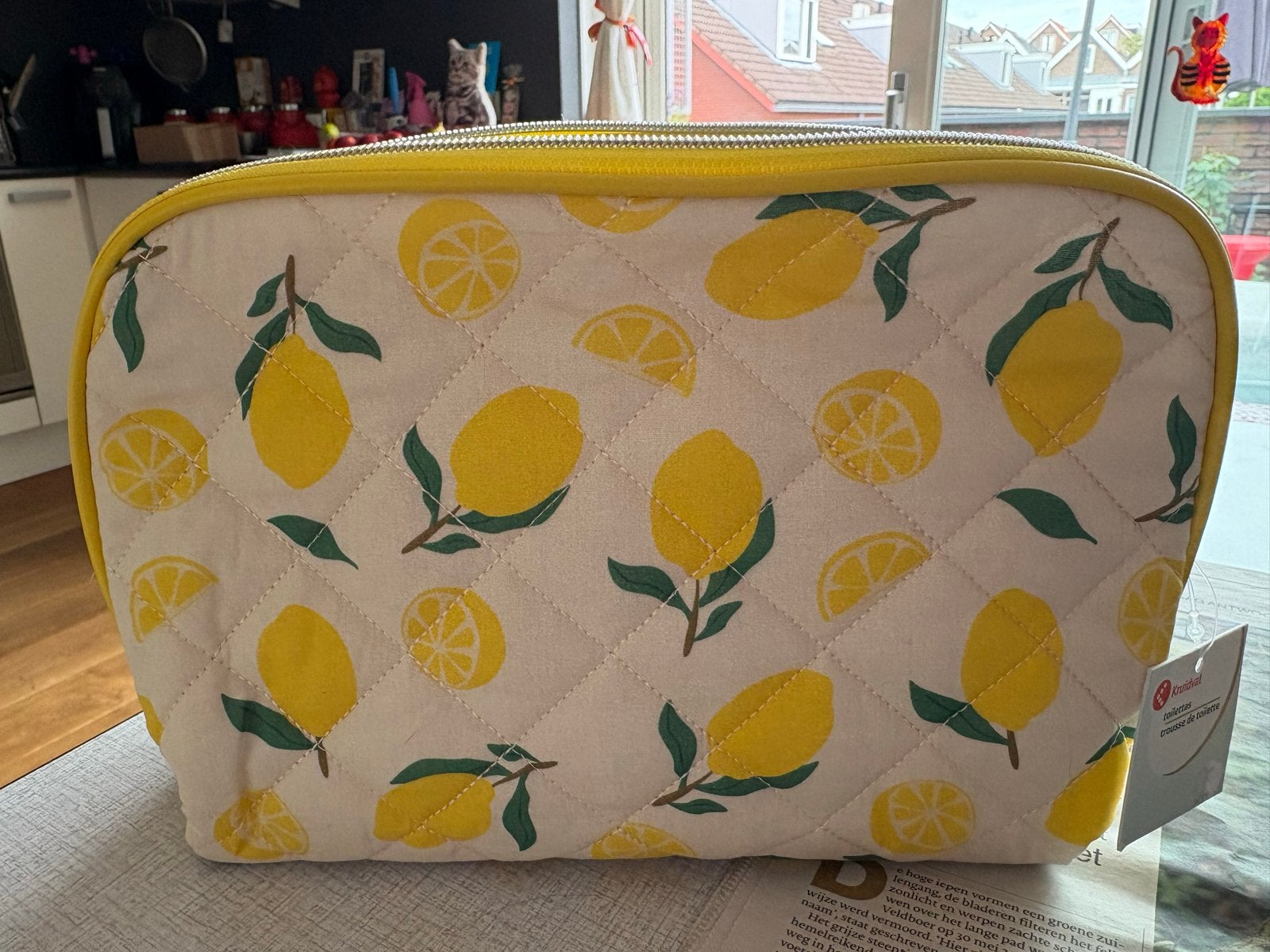 Nieuwe Kruidvat toilettas met citroenprint, Ophalen of Verzenden, Nieuw, Meerkleurig, Dame