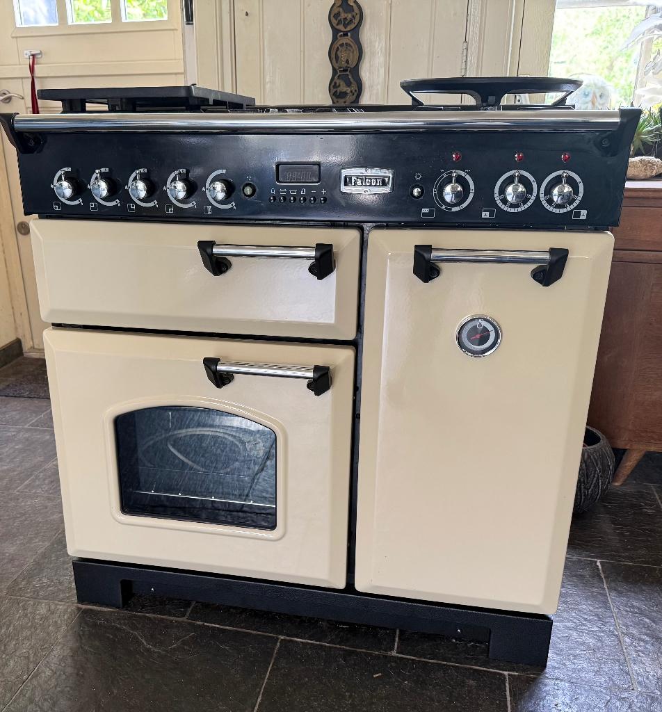 Falcon Clasic 90 crème  gas fornuis. Gebruikt maar netjes, Ophalen, Gebruikt, Warmhoudplaat, 60 cm of meer