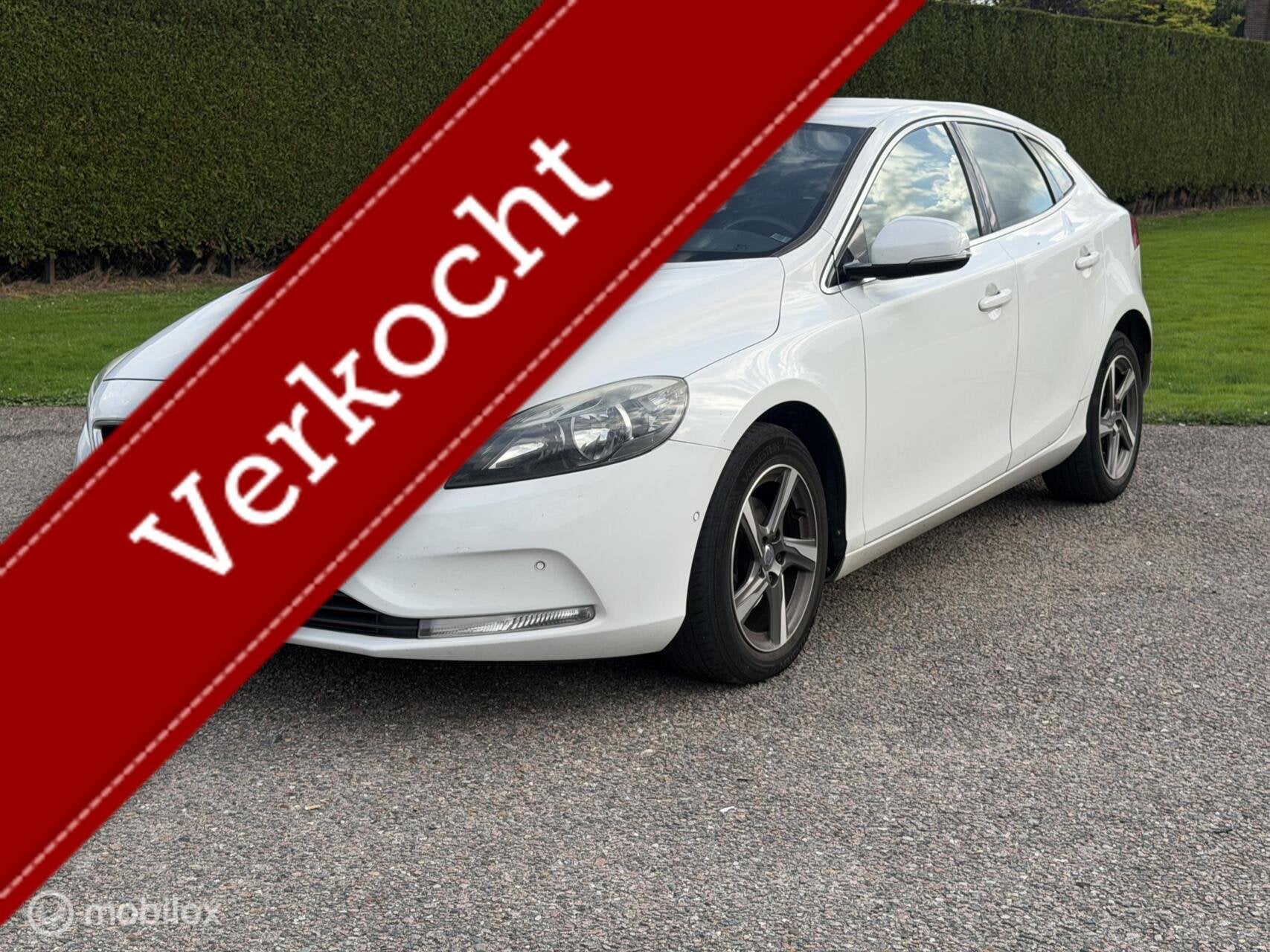 Volvo V40 1.6 D, Euro 5, Gebruikt, 4 cilinders, 1257 kg