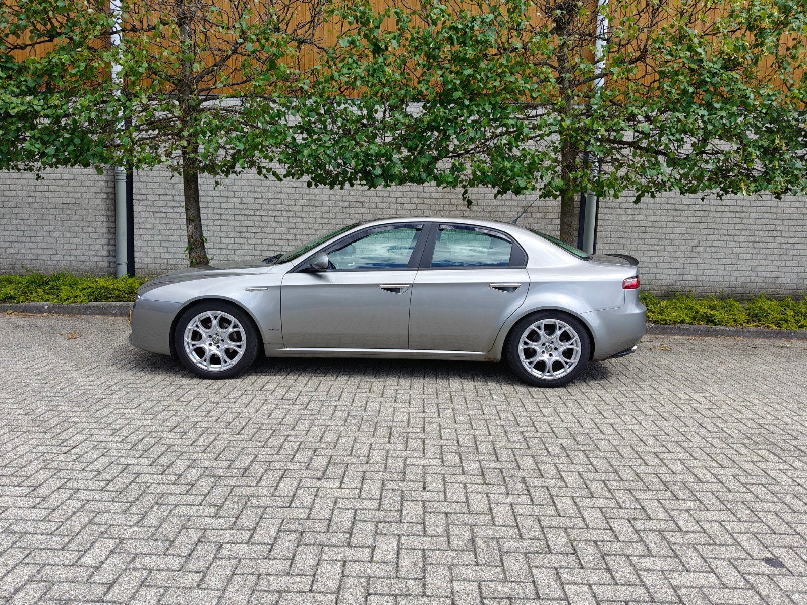 Alfa Romeo 159 2.2 JTS 2007 Grijs, Voorwielaandrijving, 4 cilinders, 1465 kg, Handgeschakeld