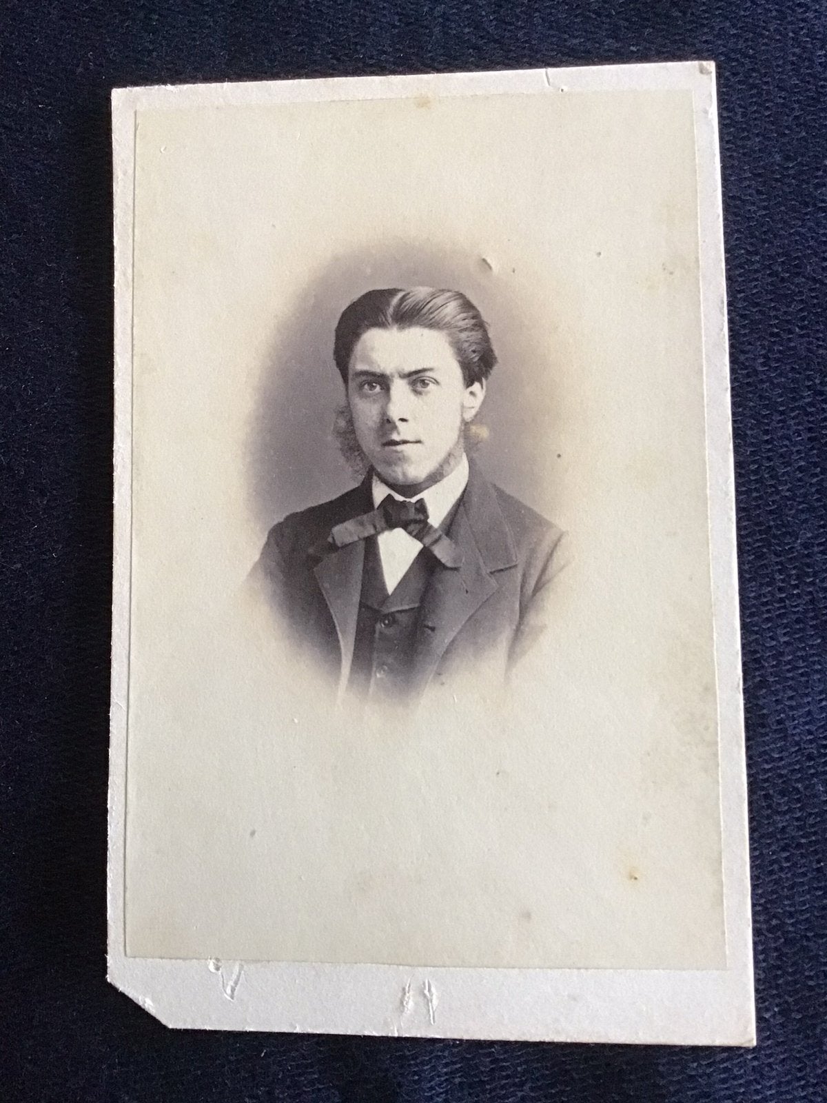 CDV, Jongeman, A. BÖESEKEN, ROTTERDAM, zeer oud, dun karton, Ophalen of Verzenden, Voor 1940, Gebruikt, Foto