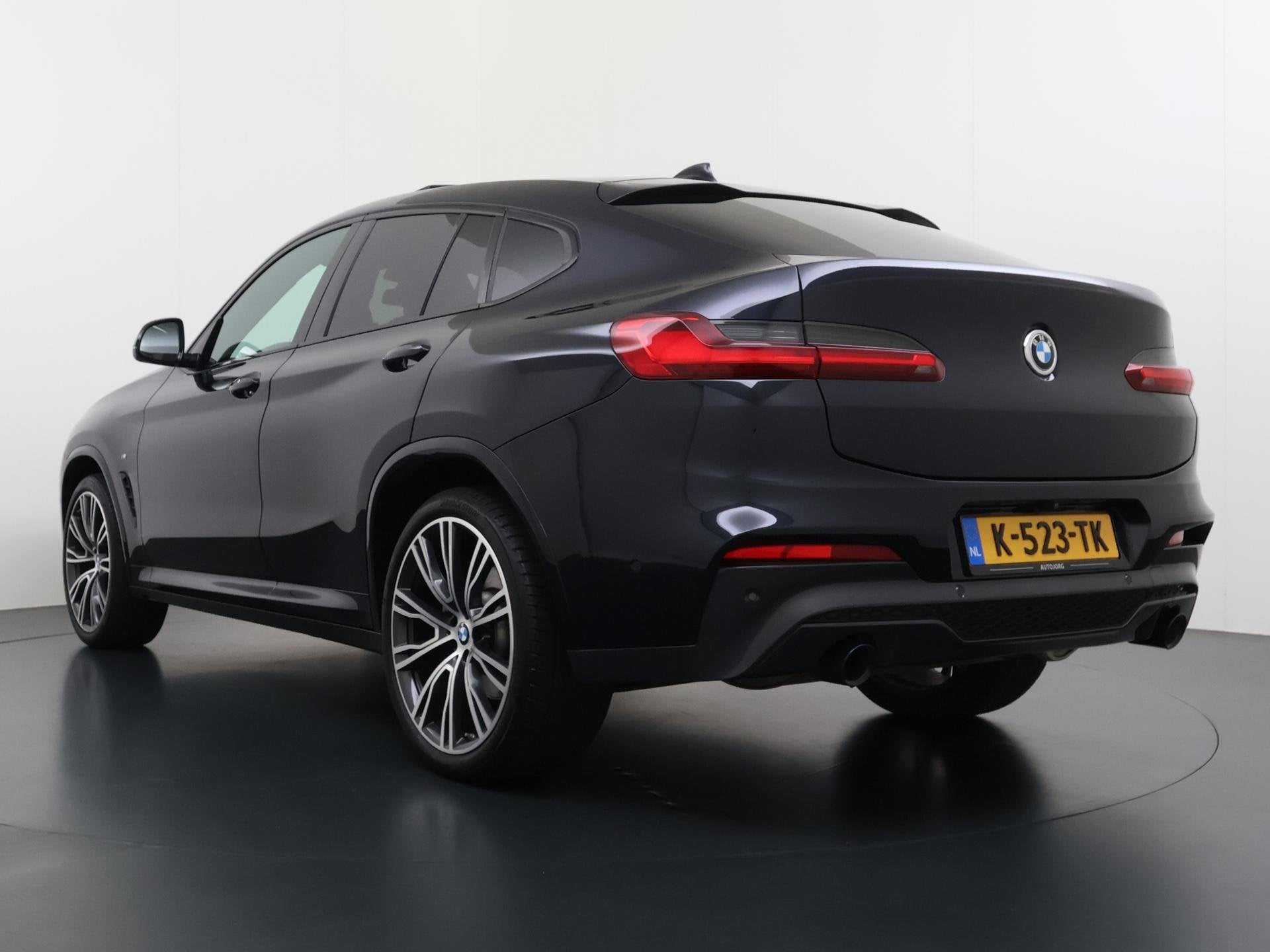 BMW X4 xDrive20i M Pakket | Panoramadak | NL Auto | NAP, Automaat, 1998 cc, Gebruikt, Euro 6