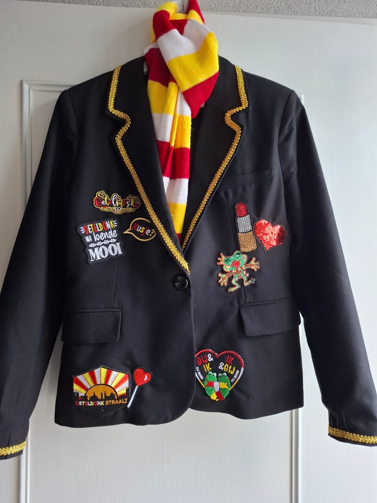 oeteldonk jasje, Maat 38/40 (M), Carnaval, Ophalen of Verzenden, Zo goed als nieuw