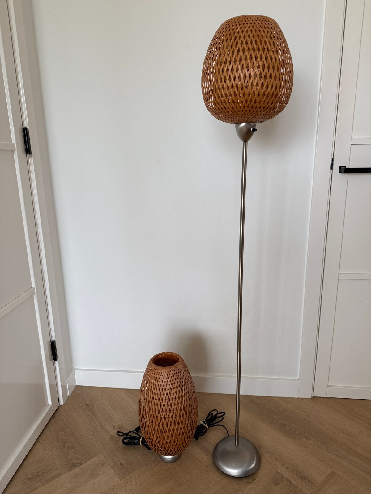 IKEA Böja tafellamp en vloerlamp, Huis en Inrichting, Ophalen, Gebruikt, Natuurlijk materiaal, E27 (groot)