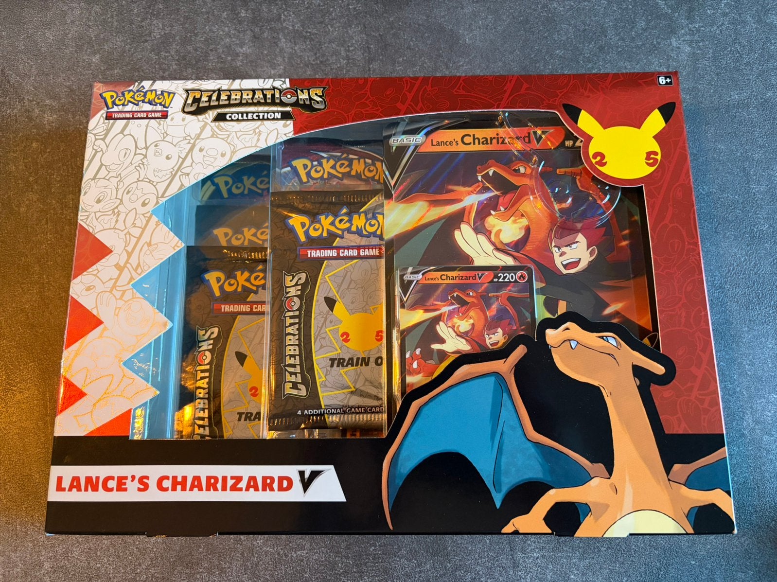 Pokémon Celebrations Collection: Lance’s Charizard V, Ophalen of Verzenden, Zo goed als nieuw