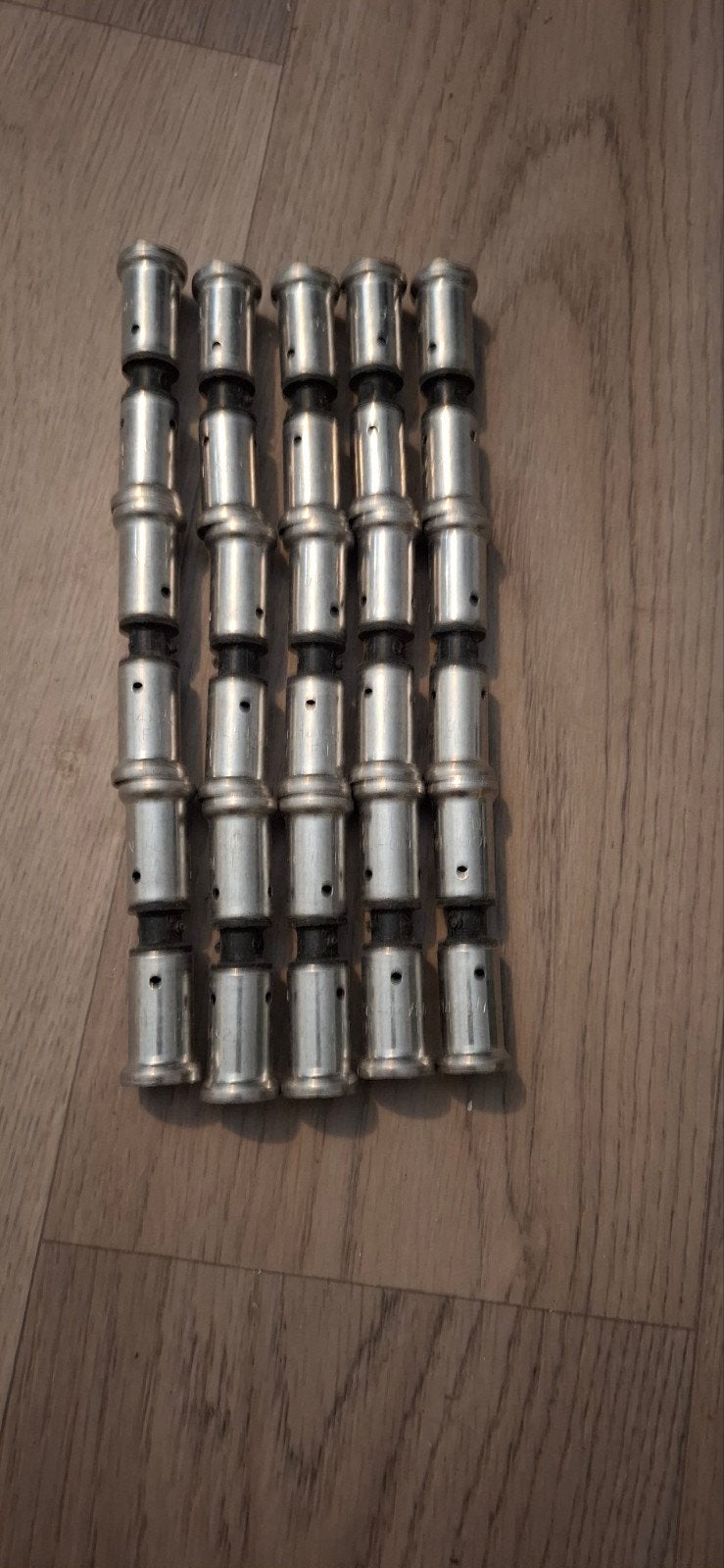 diverse Henco fittingen: T-stukken, sokken en knie verl, Overige materialen, Gebruikt, Minder dan 20 mm, Overige typen