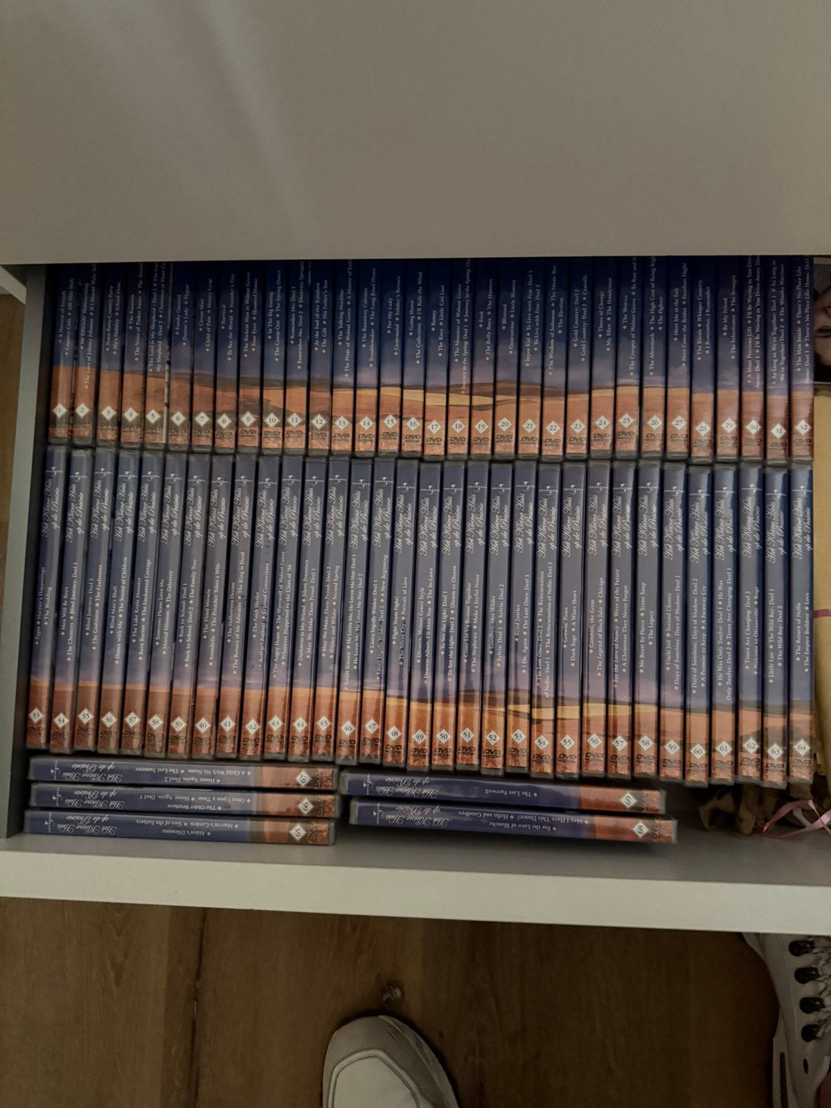 Complete serie dvd‘s van het kleine huis ., Alle leeftijden, Ophalen, Zo goed als nieuw, Komedie