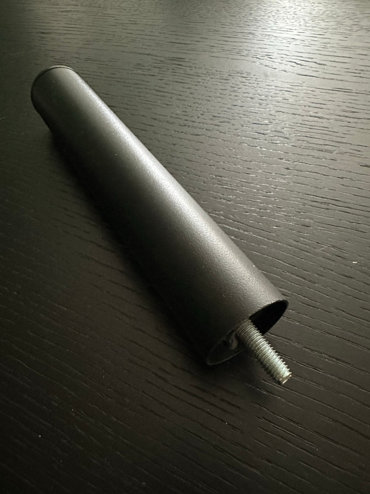 8x Ikea poten 20cm voor Besta/boxspring - Zwart, zgan, Ophalen, Zo goed als nieuw