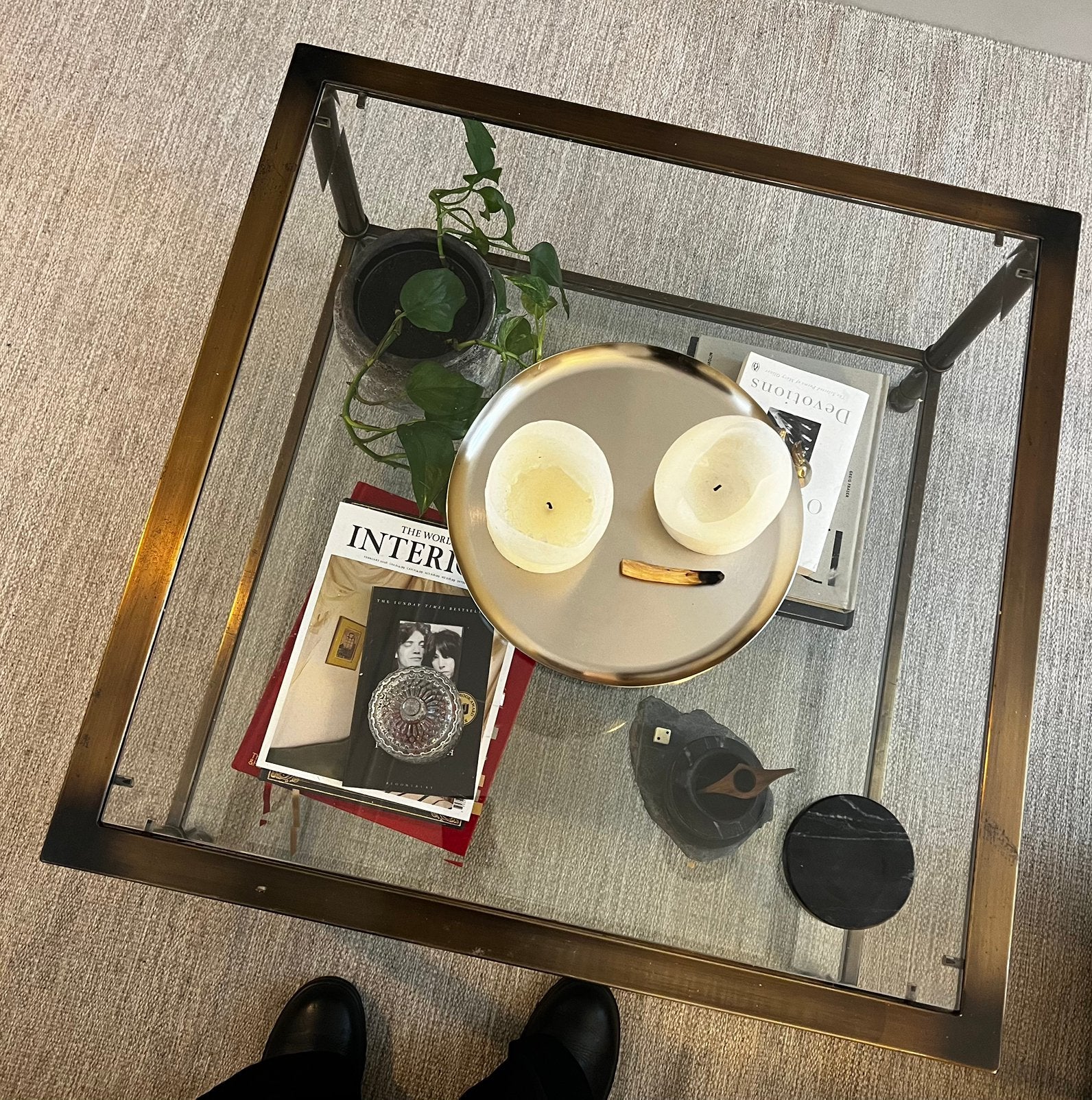 Metalen en glazen neoklassiek salontafel 80x80, Ophalen, Vierkant, 50 tot 100 cm, Glas
