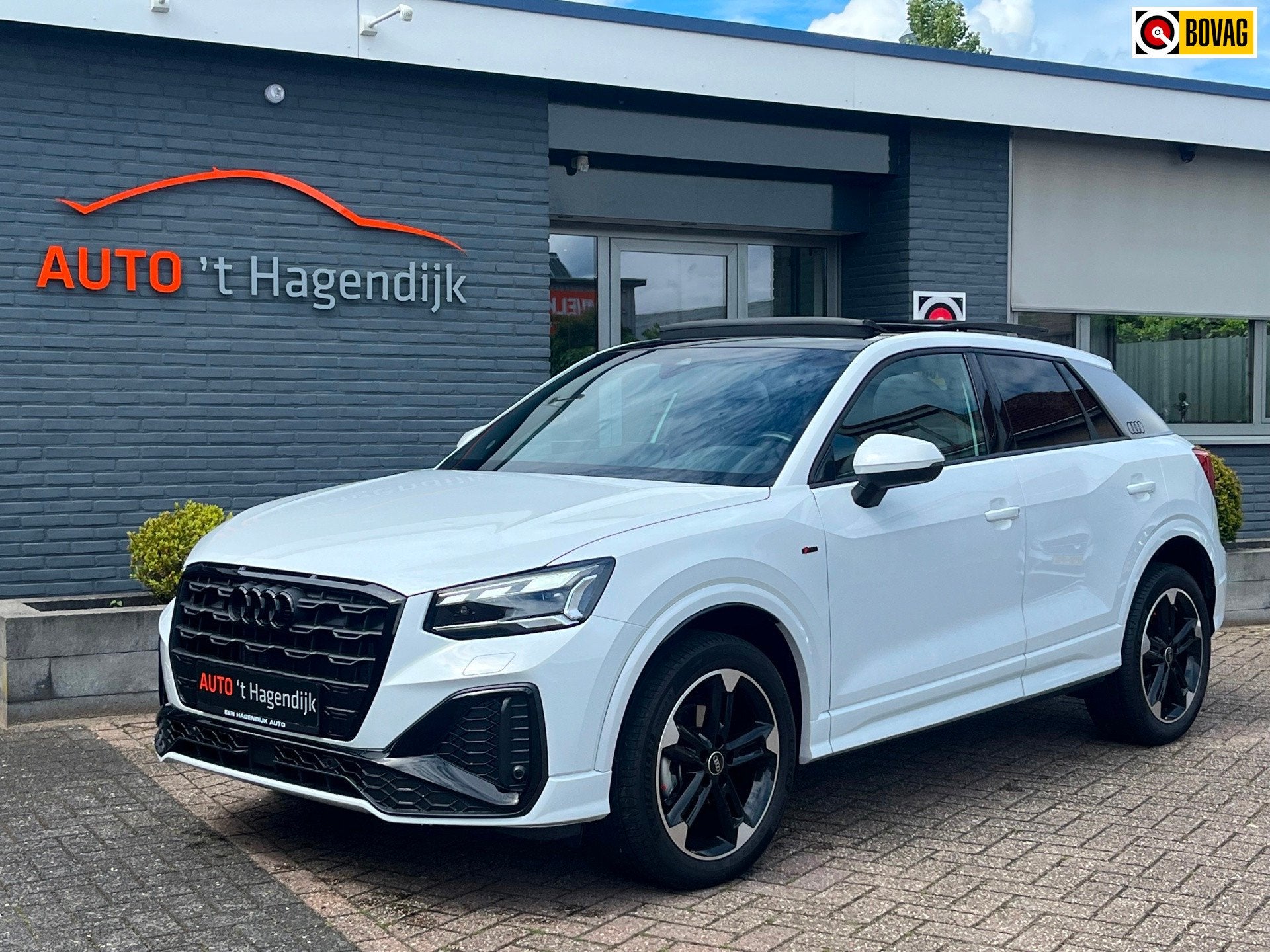 Audi Q2 35 TFSI 150PK AUT S-line pano virtual 18" camera, Auto's, Dealer onderhouden, 4 cilinders, 150 pk, Leder en Stof