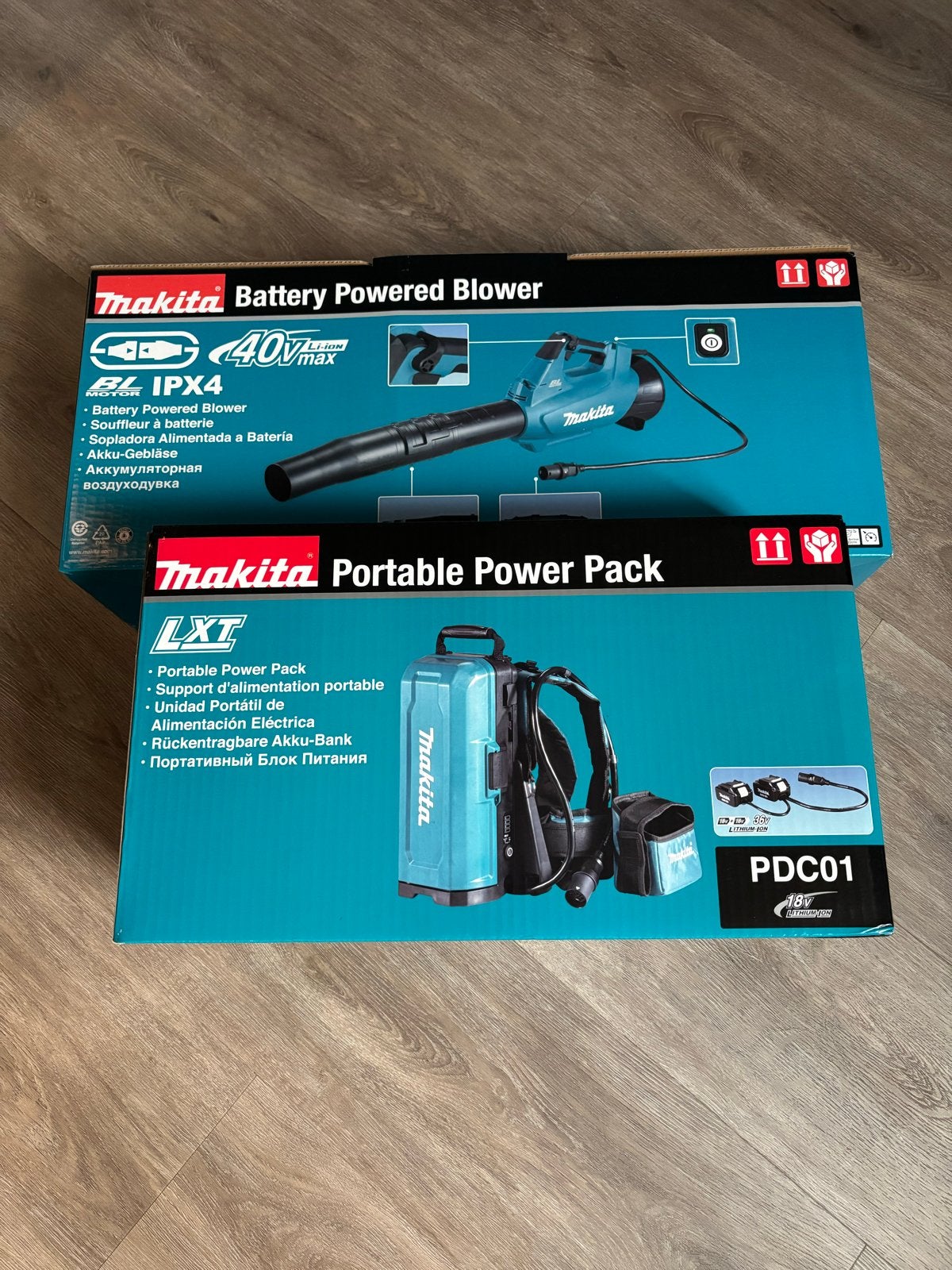 Makita bladblazer incl. accu draagstation, Tuin en Terras, Bladblazers, Ophalen, Nieuw, Accu