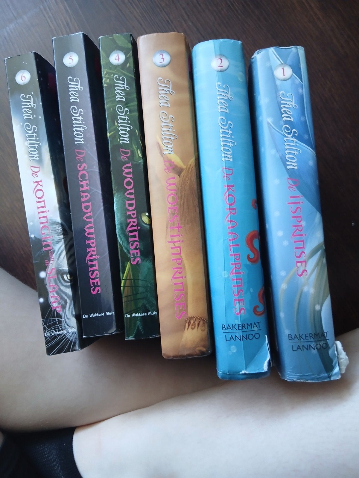 De prinsessen van Fantasia complete reeks, Ophalen, Gelezen, Thea Stilton