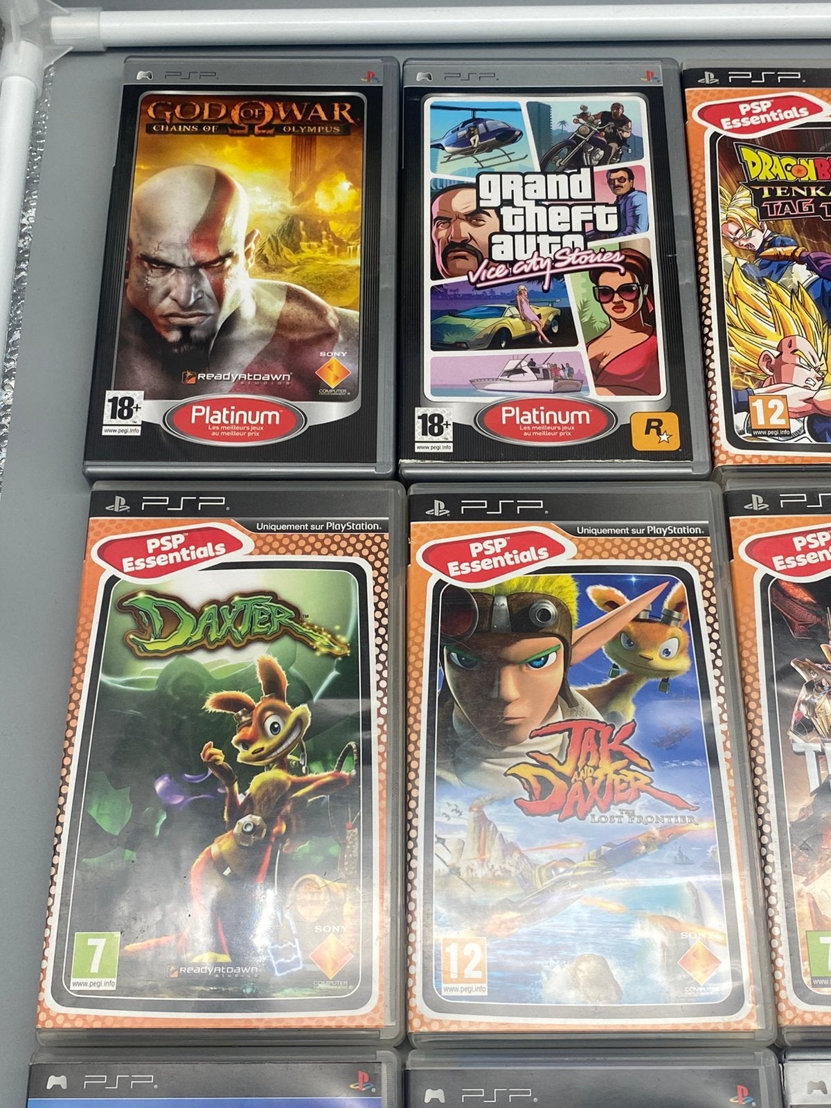 PlayStation Portable Bundel - Games + PSP E-1004 Handheld, Met games, Zwart, Sony Computer Entertainment, Ophalen of Verzenden