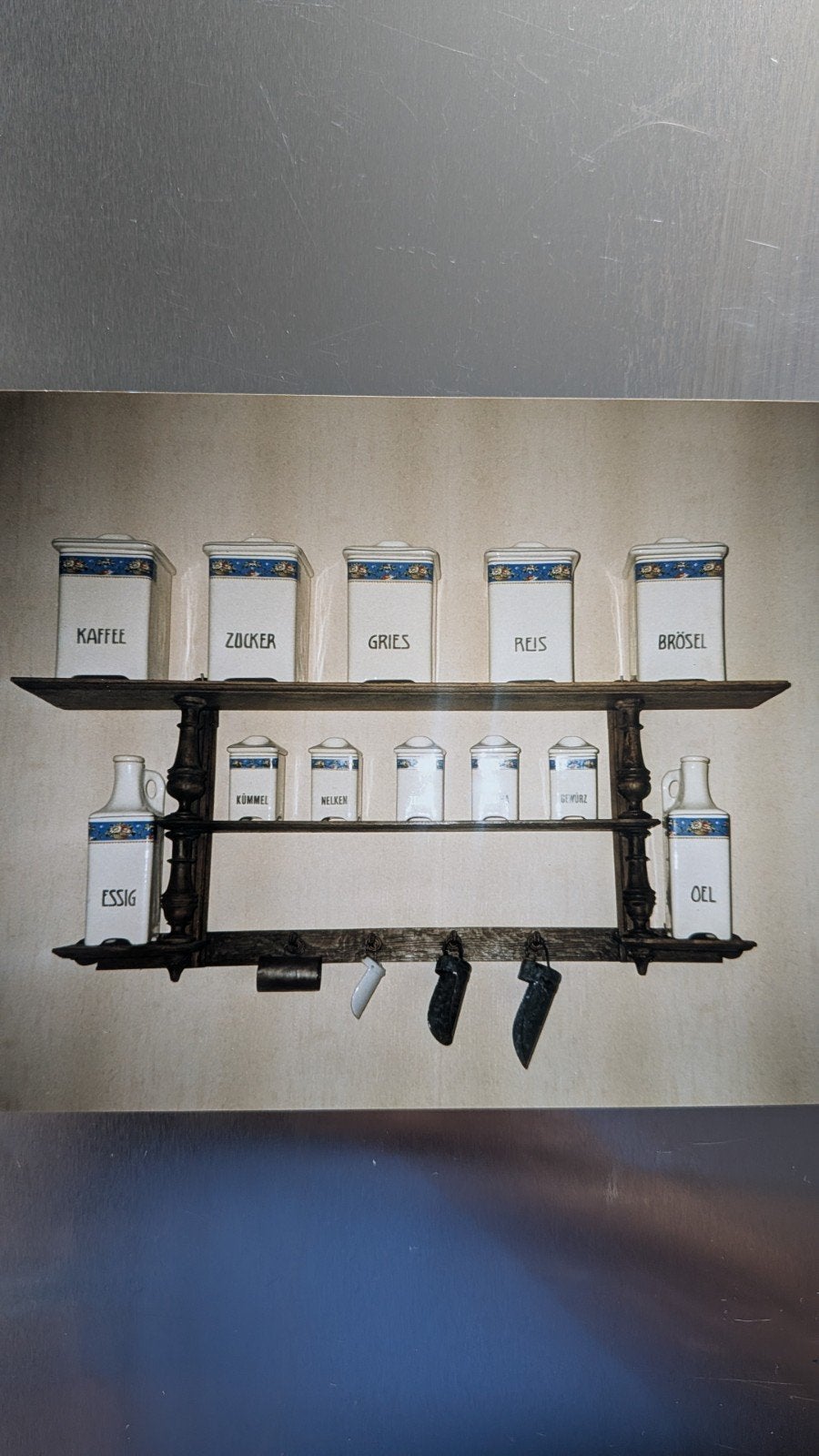 Antiek Oostenrijks kruidenrek met porseleinen potten, Ophalen