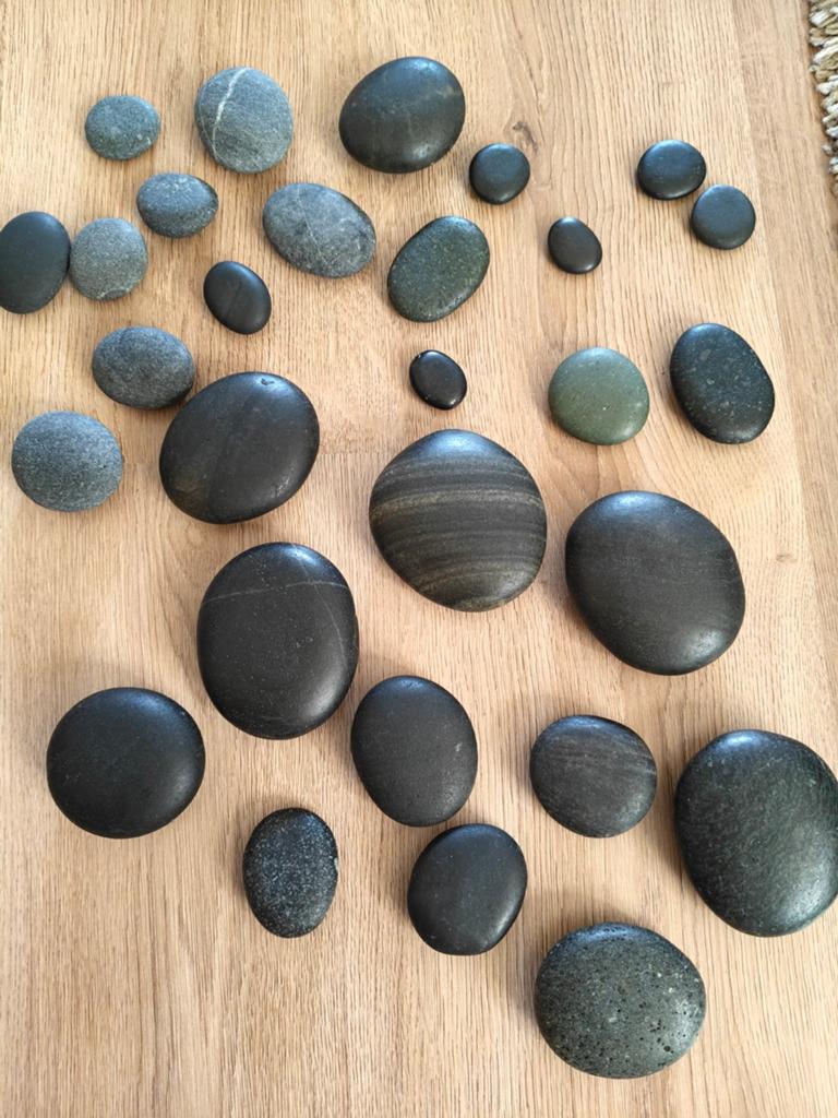 Stenen voor hotstone massage, Ophalen, Hotstone