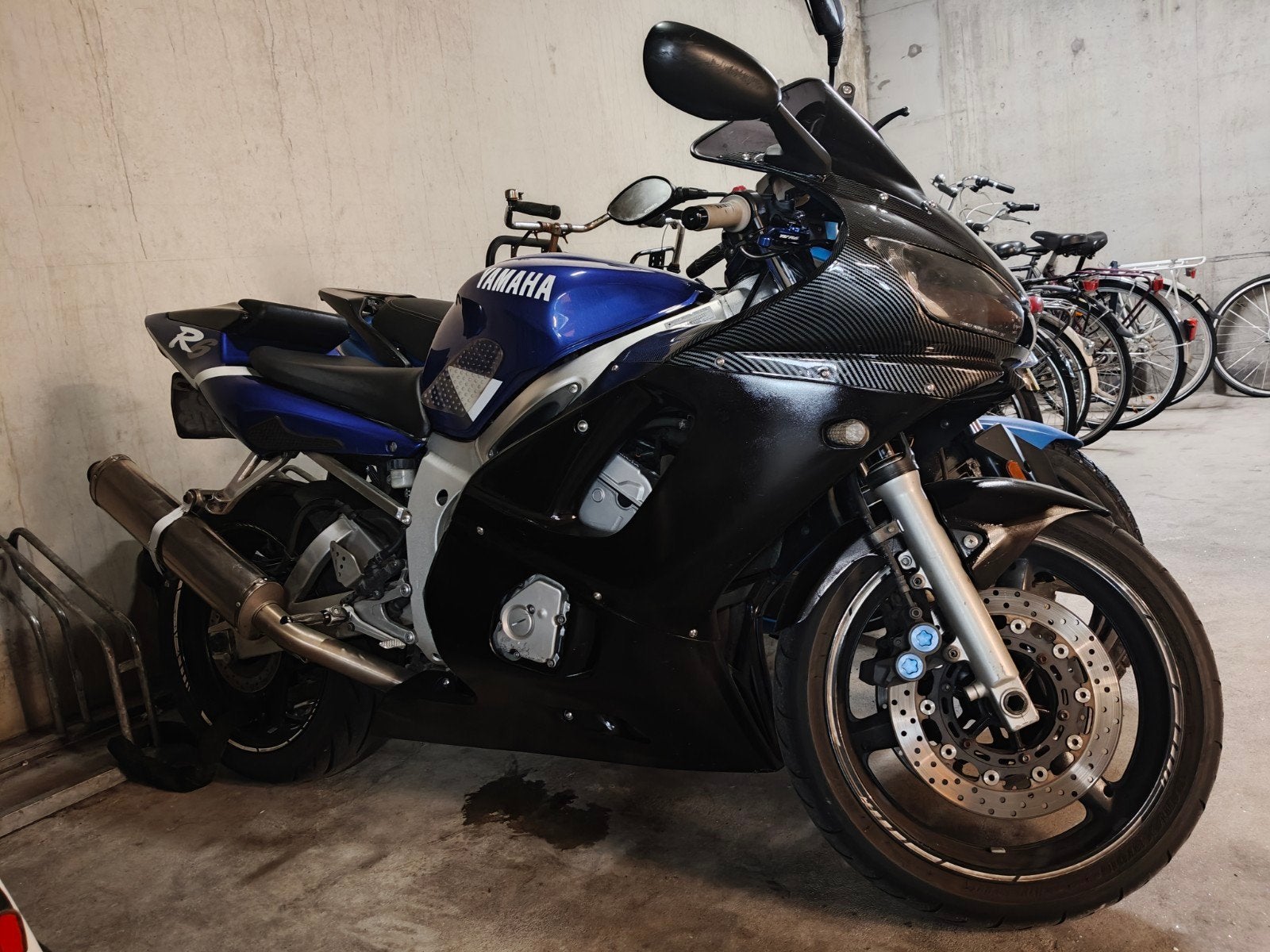 Yamaha R6 (2000) - Krachtige Sportmotor, Motoren, 4 cilinders, Motorrijbewijs A, Gebruikt, Super Sport