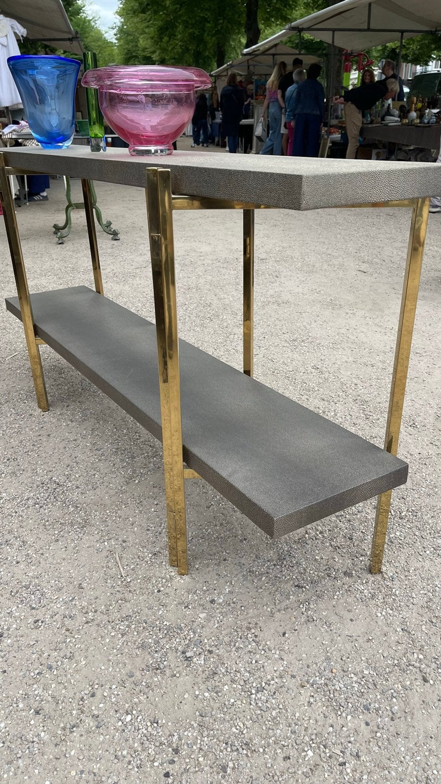 Stijlvolle sidetable stellage tafel opklapbare gouden poten, Ophalen, Hotel chic lounge minimalist vogue design, Metaal of Aluminium