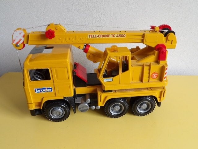 BRUDER TELEKRAANWAGEN TC-4500, Kinderen en Baby's, Speelgoed | Speelgoedvoertuigen, Ophalen of Verzenden, Gebruikt