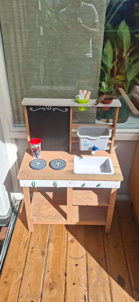 Houten buitenkeukentje / oppottafel voor kinderen, Kinderen en Baby's, Speelgoed | Overig, Gebruikt, Jongen of Meisje, Ophalen