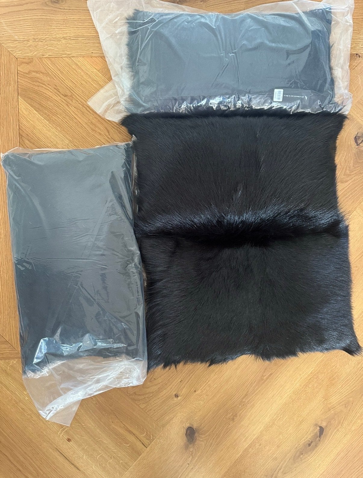 Nieuwe zwarte sierkussens met imitatiebont (4 stuks), Ophalen, Zwart, Vierkant, Nieuw