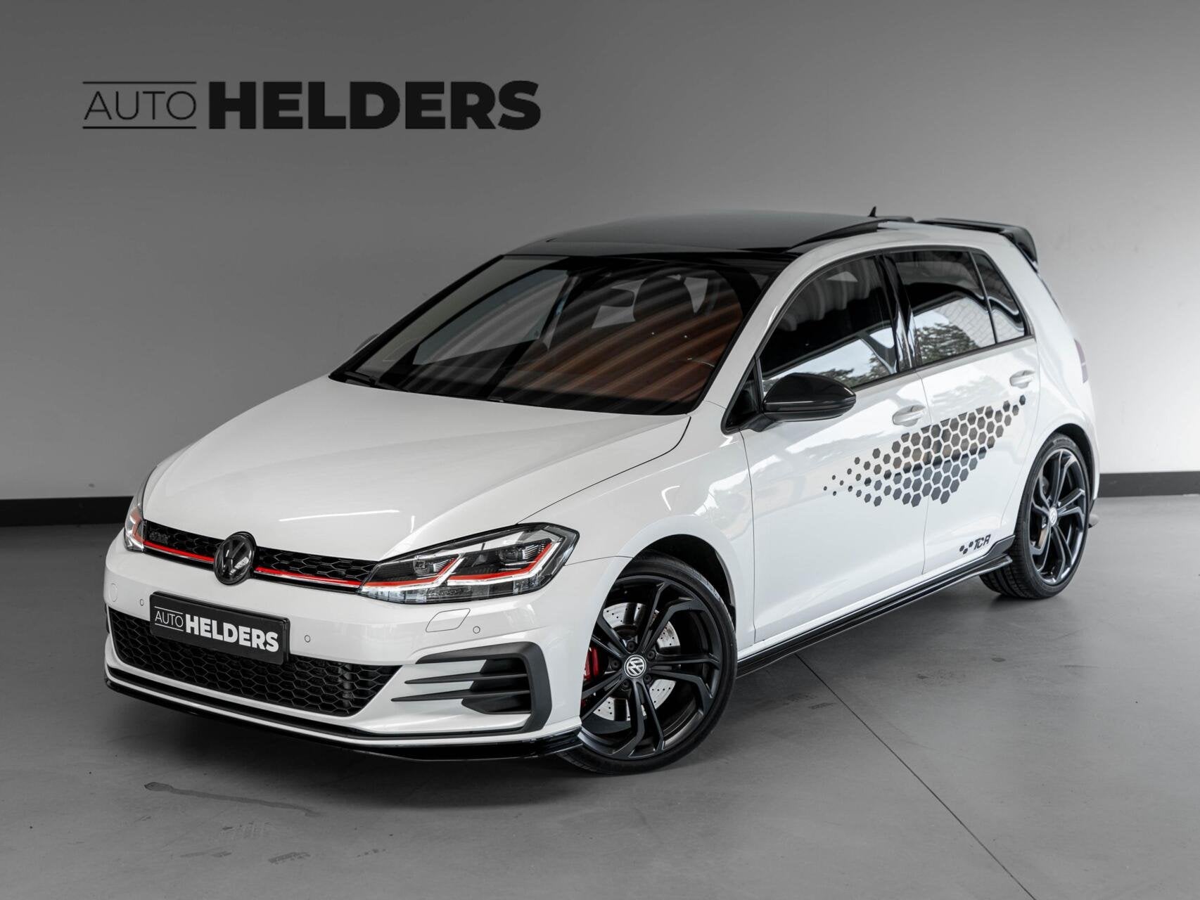 Volkswagen Golf 2.0 TSI GTI TCR 19' Pano Camera, Auto's, 1330 kg, 15 km/l, Gebruikt, Euro 6