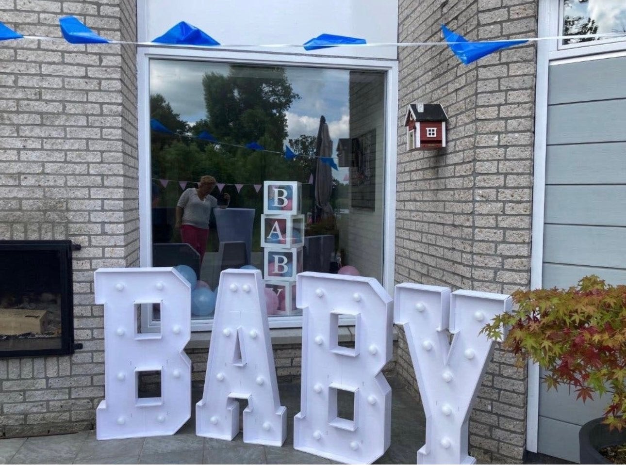 Grote BABY letters met verlichting voor babyshower, Ophalen, Zo goed als nieuw, Versiering, Geboorte of Huwelijk