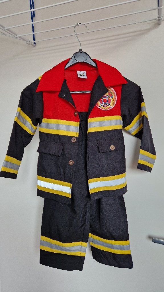 Verkleedkleren brandweer maat 104, Ophalen, Gebruikt, 104 of kleiner, Jongen of Meisje