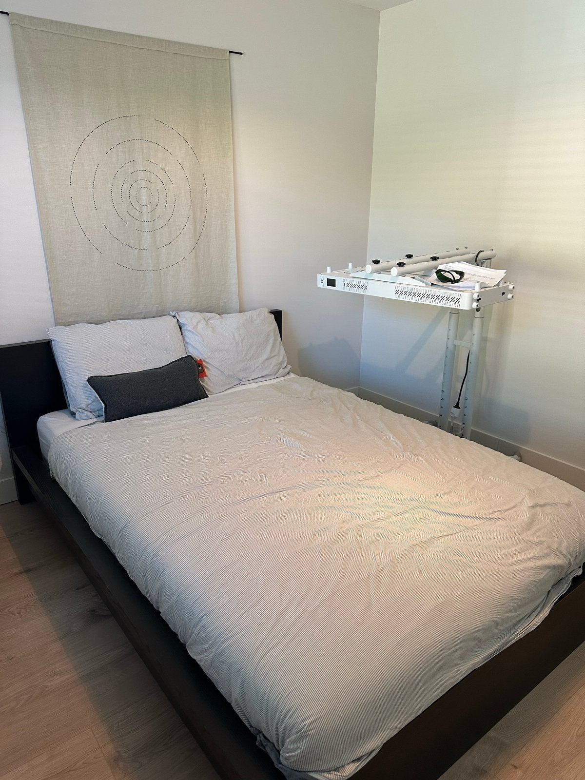 Gratis Twijfelaar Bed Zwart 140x200 (incl/excl matras), Gebruikt, Zwart, Twijfelaar, 200 cm