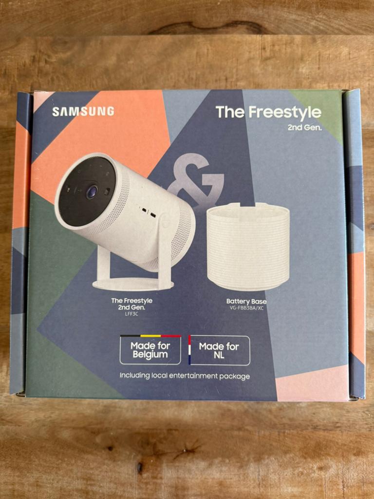 Samsung The Freestyle 2nd Gen + Battery Base Nieuw, Audio, Tv en Foto, Beamers, Ophalen, Nieuw