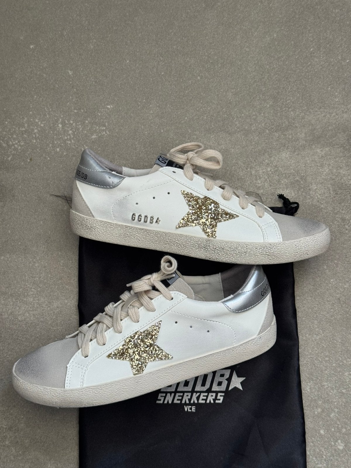 Golden Goose Superstar vrouwen maat 39 helemaal nieuw!, Wit, Ophalen of Verzenden, Sneakers of Gympen, Zo goed als nieuw