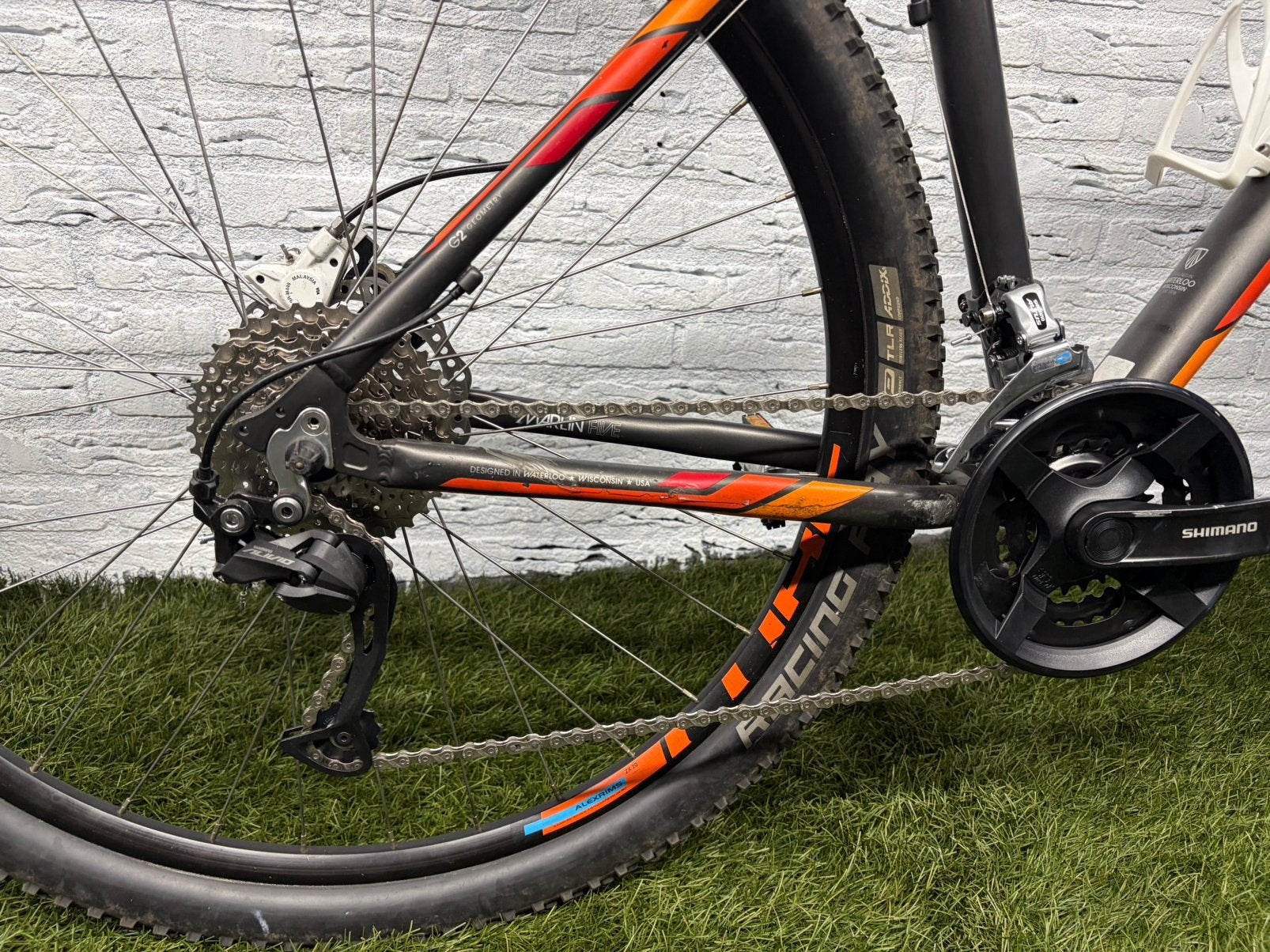Foto 7 van Trek Marlin 5 29 inch mountainbike frame maat L MTB 29” trek
