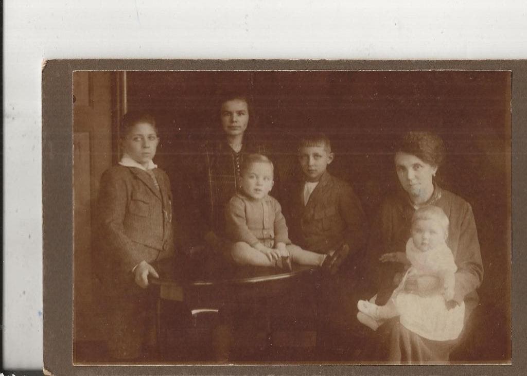 Poeldijk Familie v d Knaap en Enthoven Kabinetsfoto 1927, Ophalen of Verzenden, 1920 tot 1940, Ongelopen, Zuid-Holland