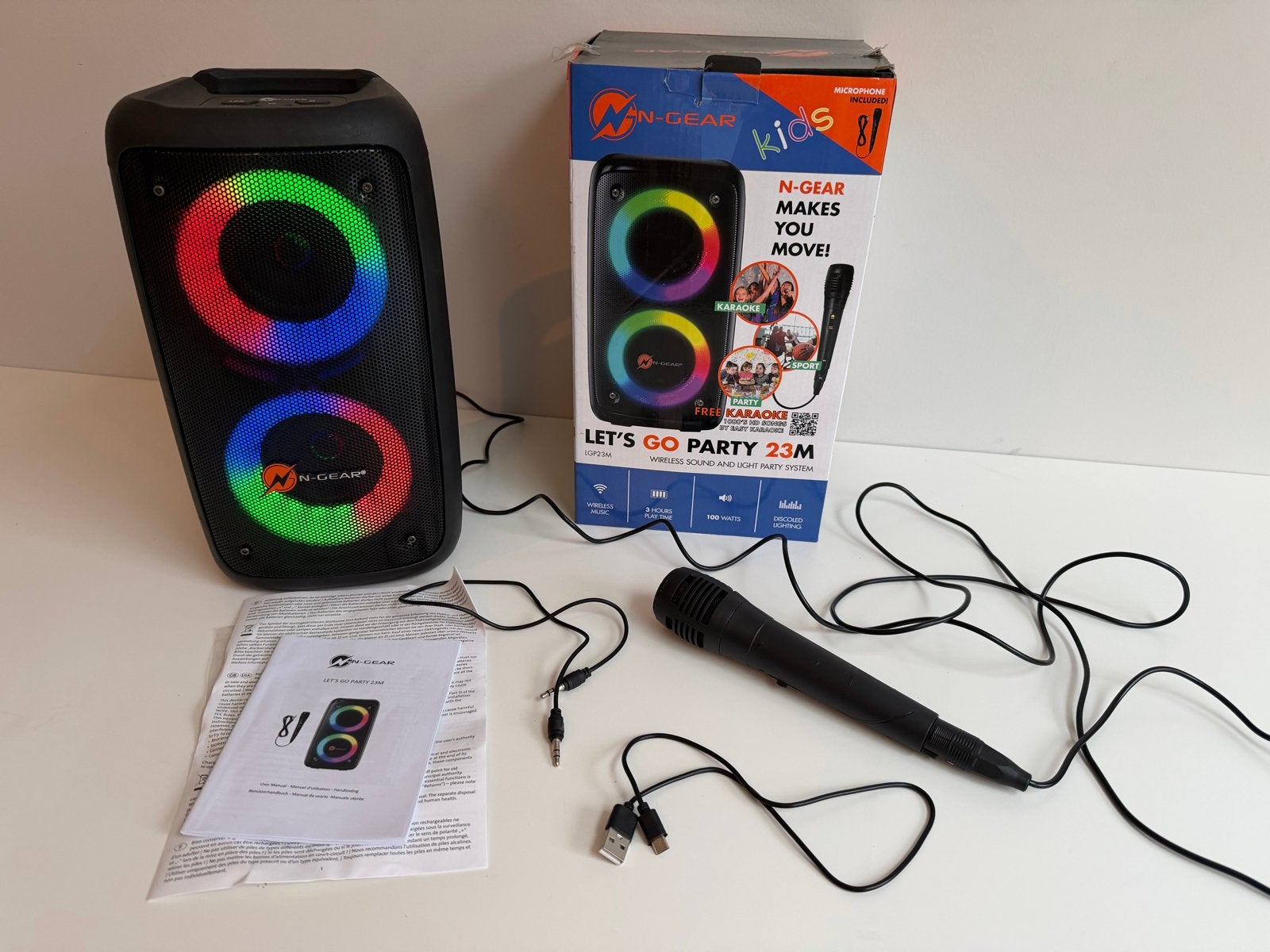 N-Gear Let's Go Party 23M Draagbare Speaker met Microfoon, Party speaker, Zo goed als nieuw, 60 tot 120 watt, Bluetooth