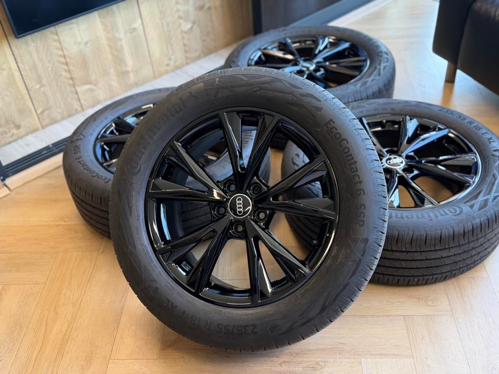 Orginele Audi Q3 F3 S line velgen 18” 5x112 a merk zgan, Ophalen, 18 inch, Banden en Velgen, 235 mm