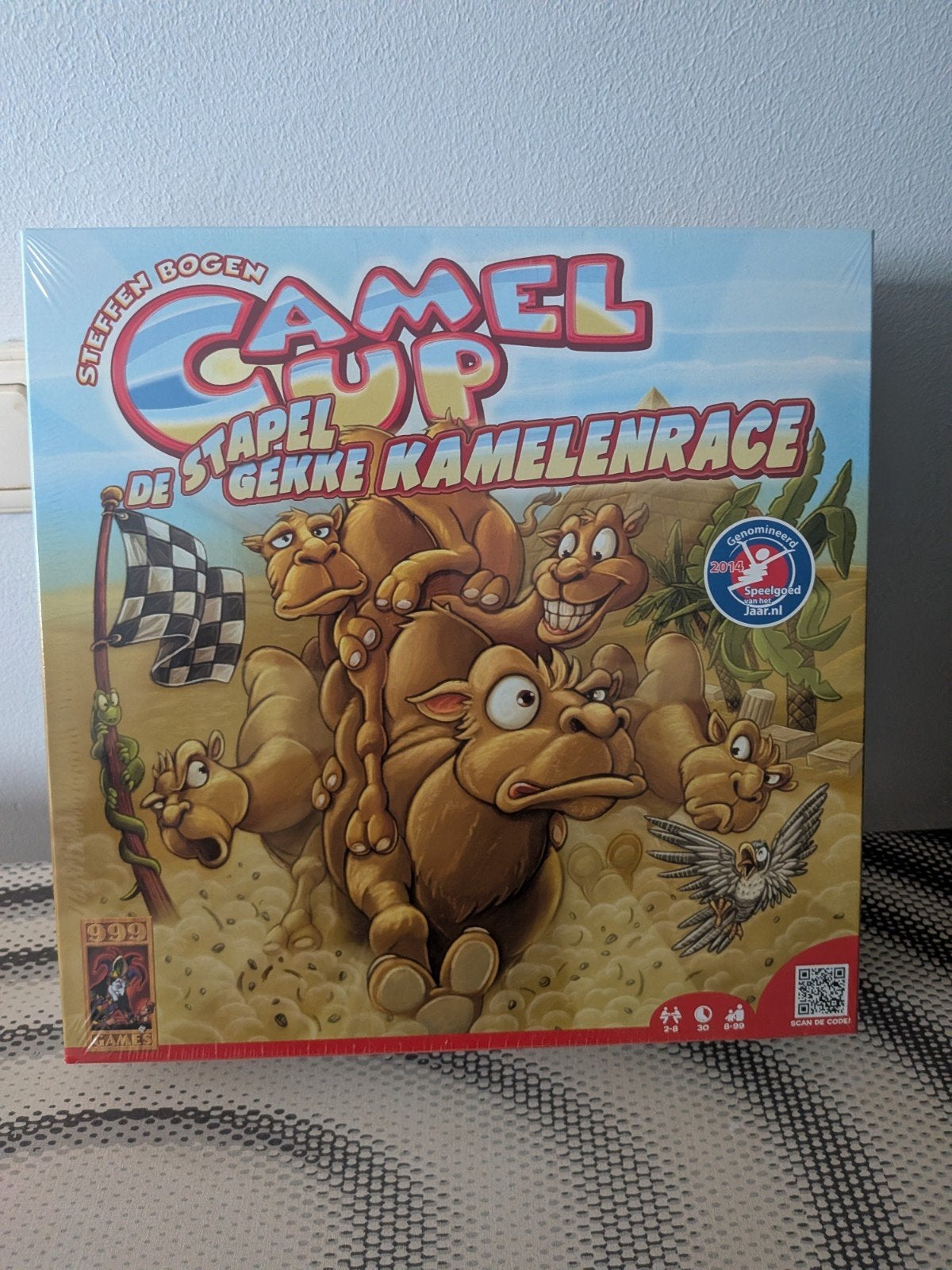 Camel Up: De Stapel Gekke Kamelenrace - Bordspel, Vijf spelers of meer, Ophalen of Verzenden, Nieuw, 999 Games