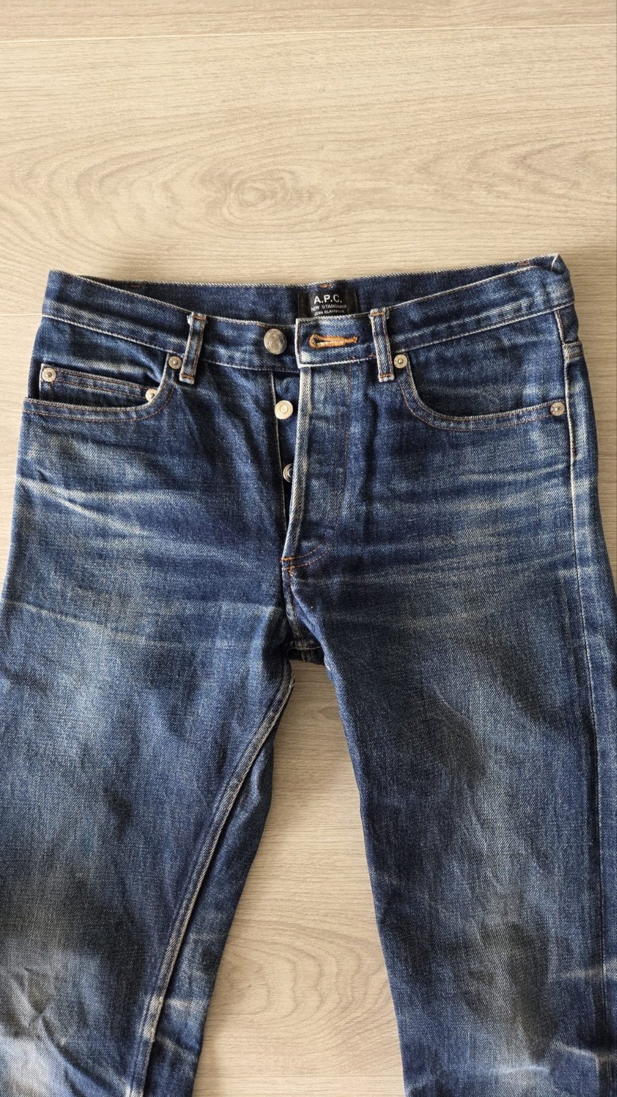 A.P.C. New Standard Jean Classique Raw Denim W27, Kleding | Dames, A.P.C., Blauw, Ophalen of Verzenden, Zo goed als nieuw