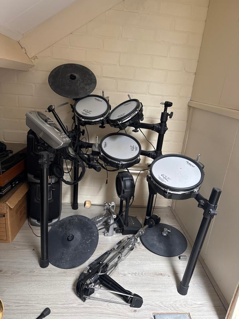 Roland V-Drums TD-15 Elektronisch Drumstel, Muziek en Instrumenten, Drumstellen en Slagwerk, Ophalen, Zo goed als nieuw, Roland