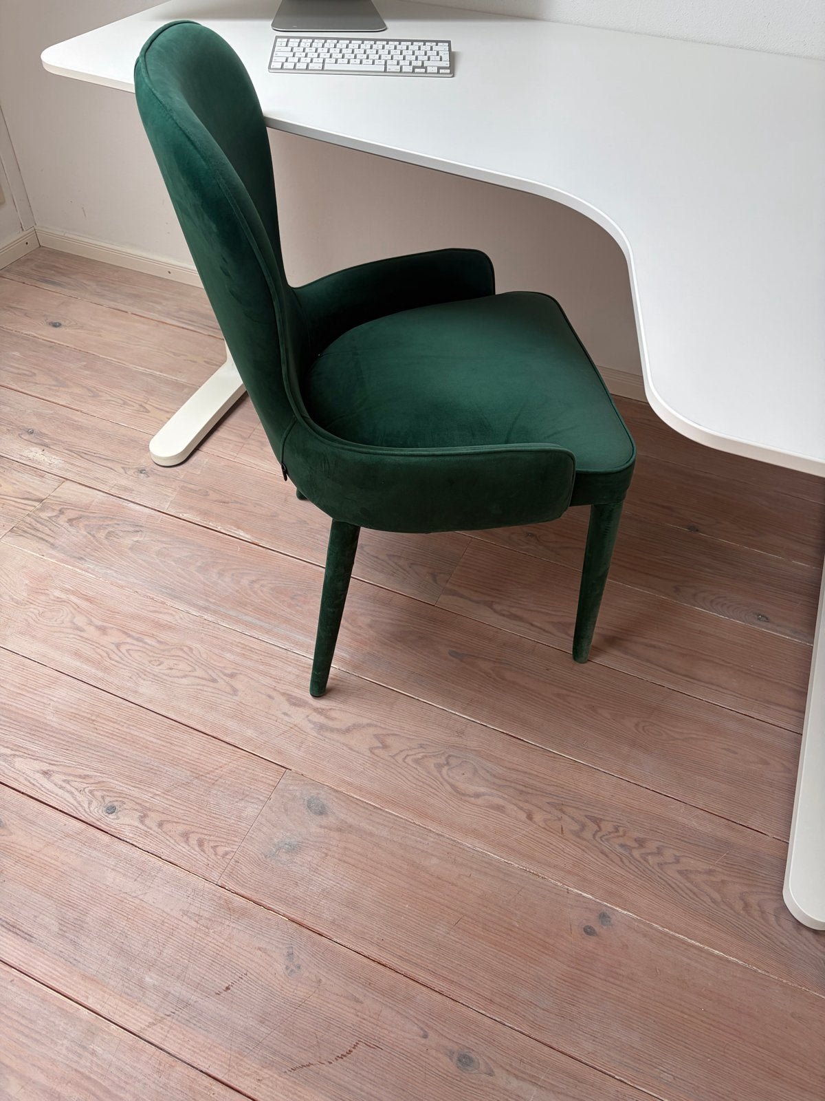 Groene fluwelen stoel - Pols Potten, Huis en Inrichting, Stoelen, Ophalen, Overige kleuren, Zo goed als nieuw, Eén