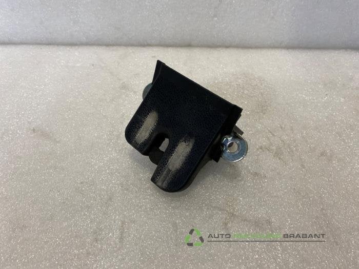 Slotmechaniek Achterklep van een Volkswagen Polo, Gebruikt, -, Volkswagen, -