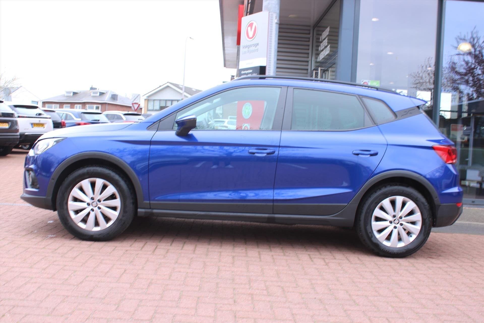 SEAT Arona 1.0 TSI *Business* | Trekhaak | Carplay | Camera, Auto's, Voorwielaandrijving, Gebruikt, 95 pk, Parkeersensor