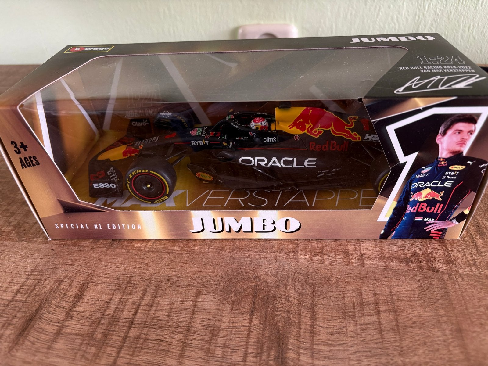 Bburago Red Bull Racing RB18 Max Verstappen 1:24, Ophalen of Verzenden, Nieuw, Auto, Overige merken