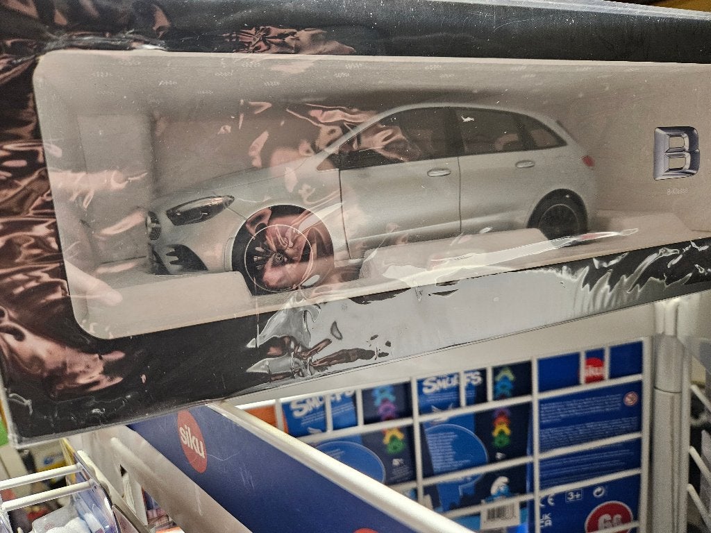 Z-Models Mercedes-Benz B-Class 2018 Iridium Silver 1:18, Hobby en Vrije tijd, Ophalen of Verzenden, Nieuw, UT Models