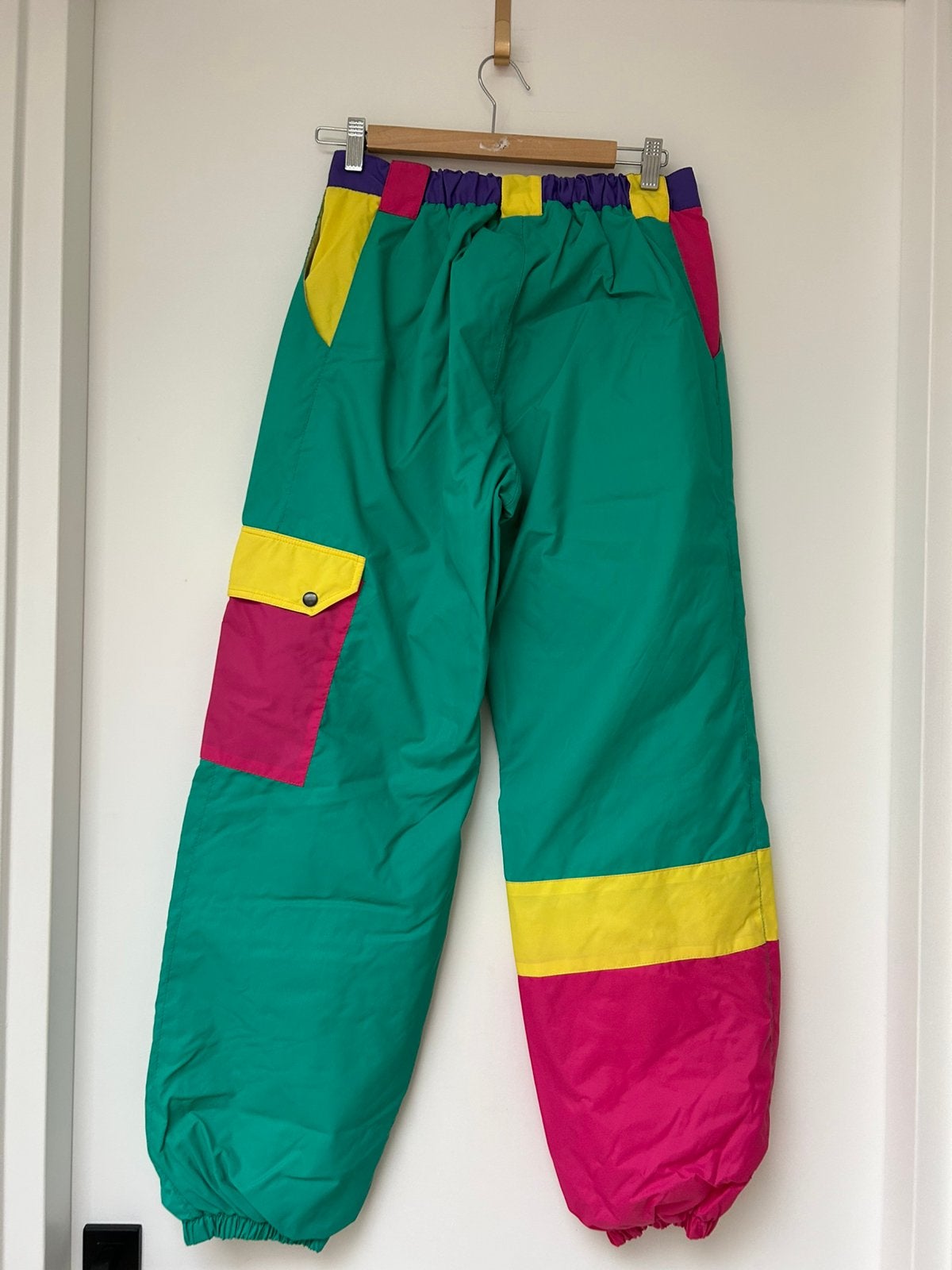 Retro Vintage Foute Skibroek M, Ophalen of Verzenden, Zo goed als nieuw, Maat 38/40 (M), Broek