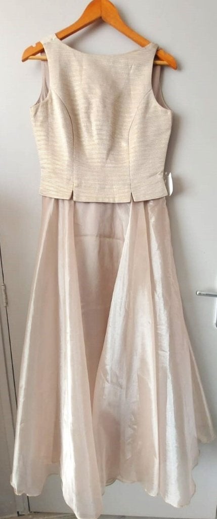 Elegante pre-loved galajurk van Michelangelo (USA), maat 36, Beige, Cocktailjurk, Ophalen of Verzenden, Zo goed als nieuw