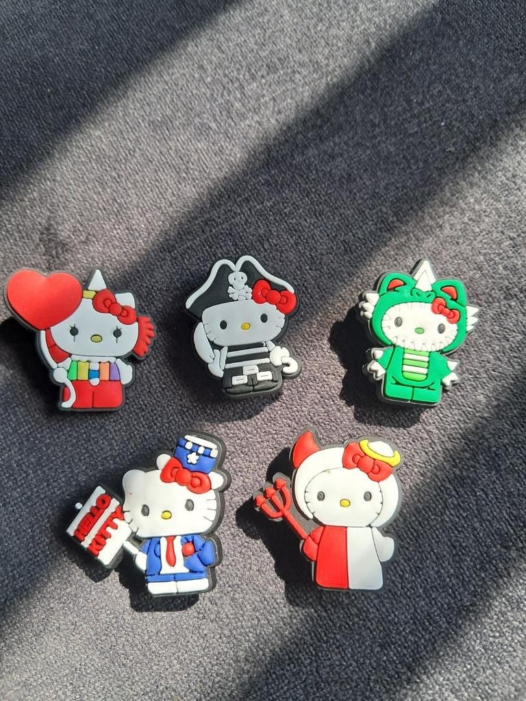 Hello kitty bedels voor op je crocs, Overige merken, Overige materialen, Nieuw, Ophalen of Verzenden
