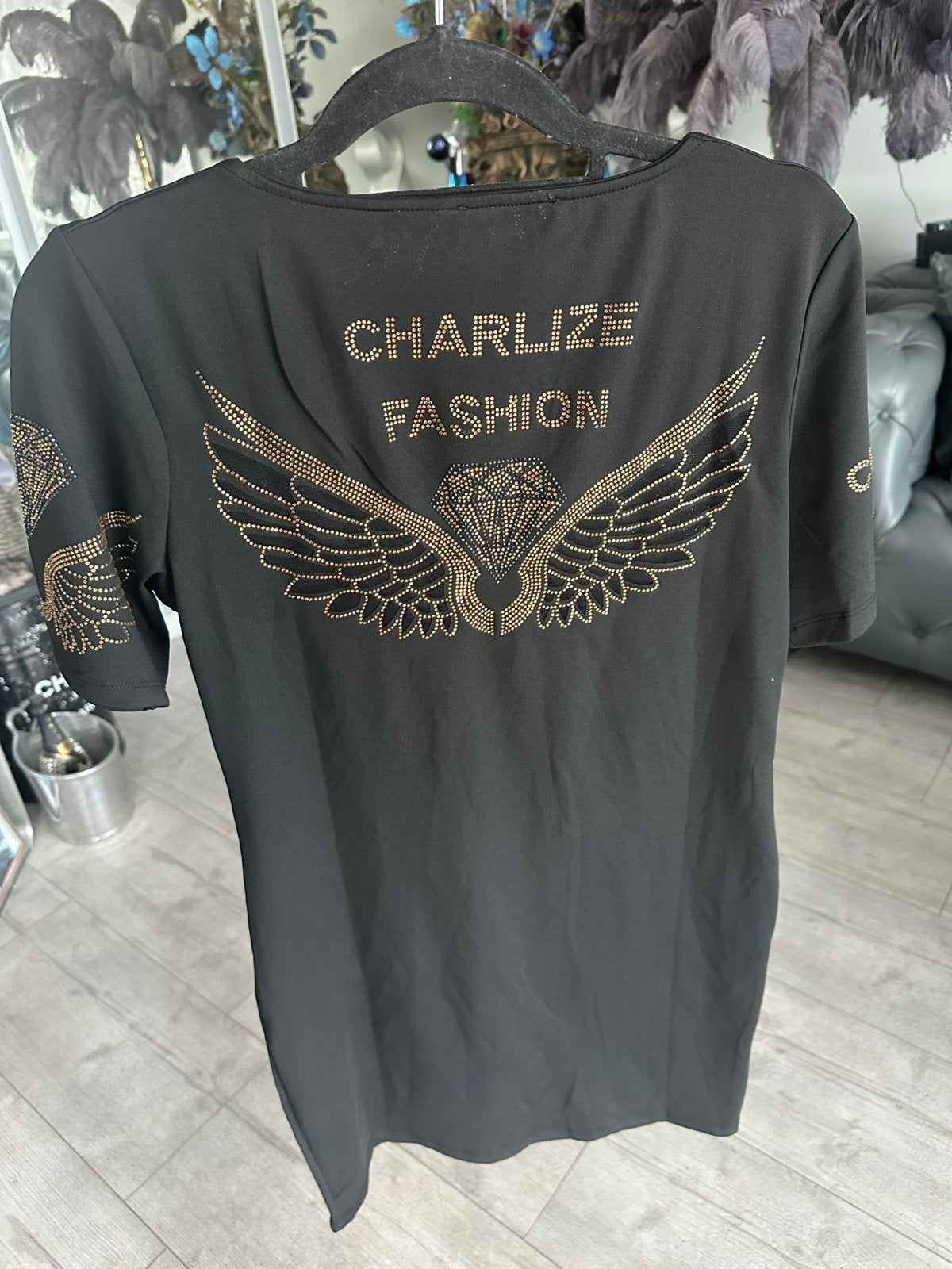 Charlize Fashion , t-shirt- jurkje ,angel wings , strass, 38, Maat 38/40 (M), Zwart, Nieuw, Ophalen of Verzenden