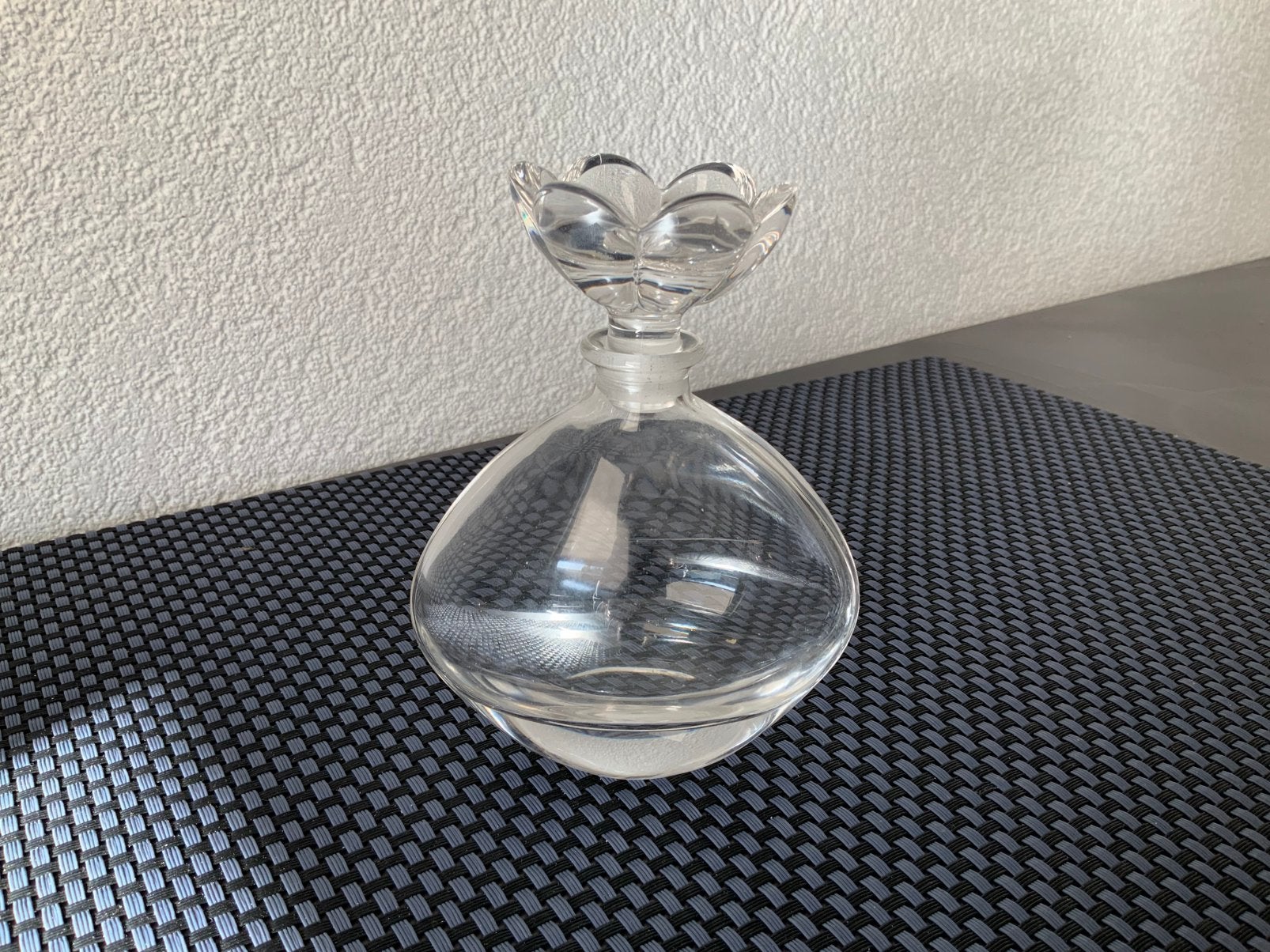 Leuk klein parfum flesje, Verzamelen, Parfumverzamelingen, Ophalen of Verzenden, Miniatuur