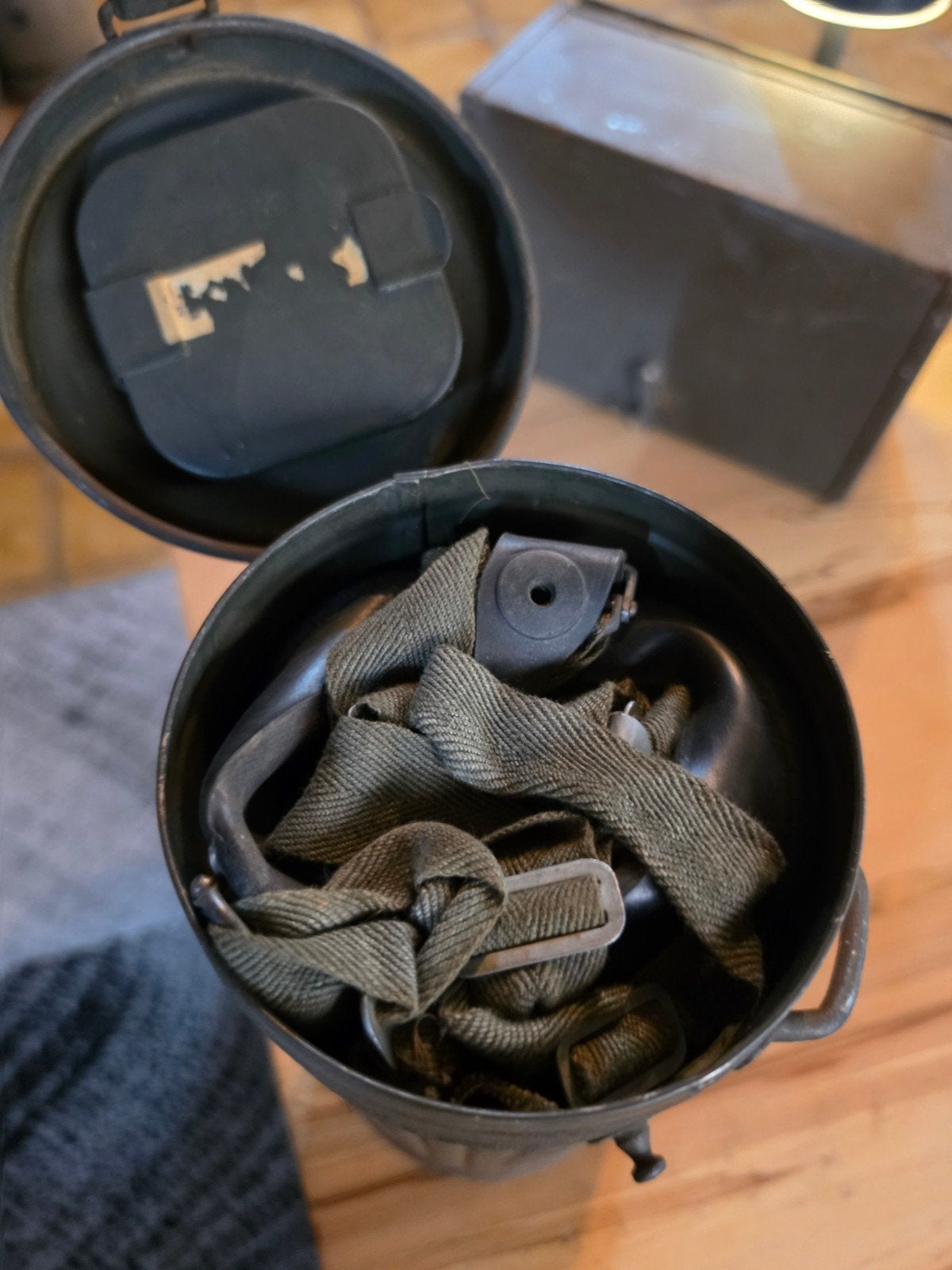 Uniek en compleet Duits gasmasker WO2, Ophalen of Verzenden